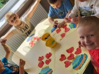 Serduszkowe kwiaty dla ...